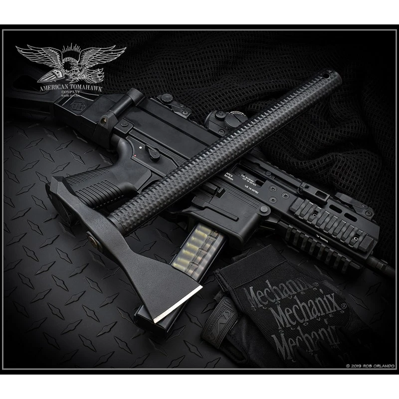 Hache Tomahawk Model 1 Nylon Noir AMERICAN-TOMAHAWK 7 Hache Tomahawk Model 1 Nylon Noir AMERICAN-TOMAHAWK – Image 5